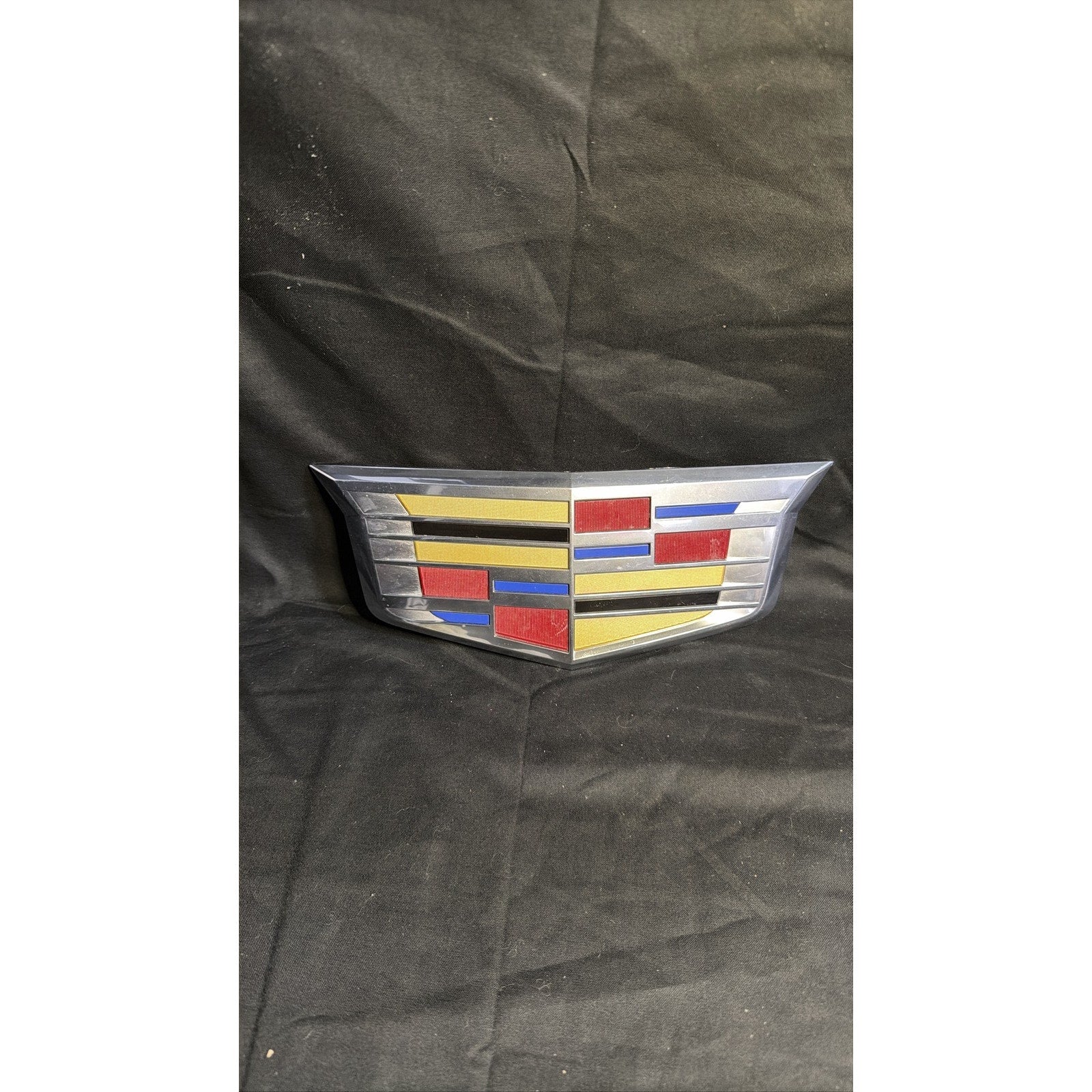 2015-2024 Cadillac Escalade Front Grille Emblem Badge 23182045