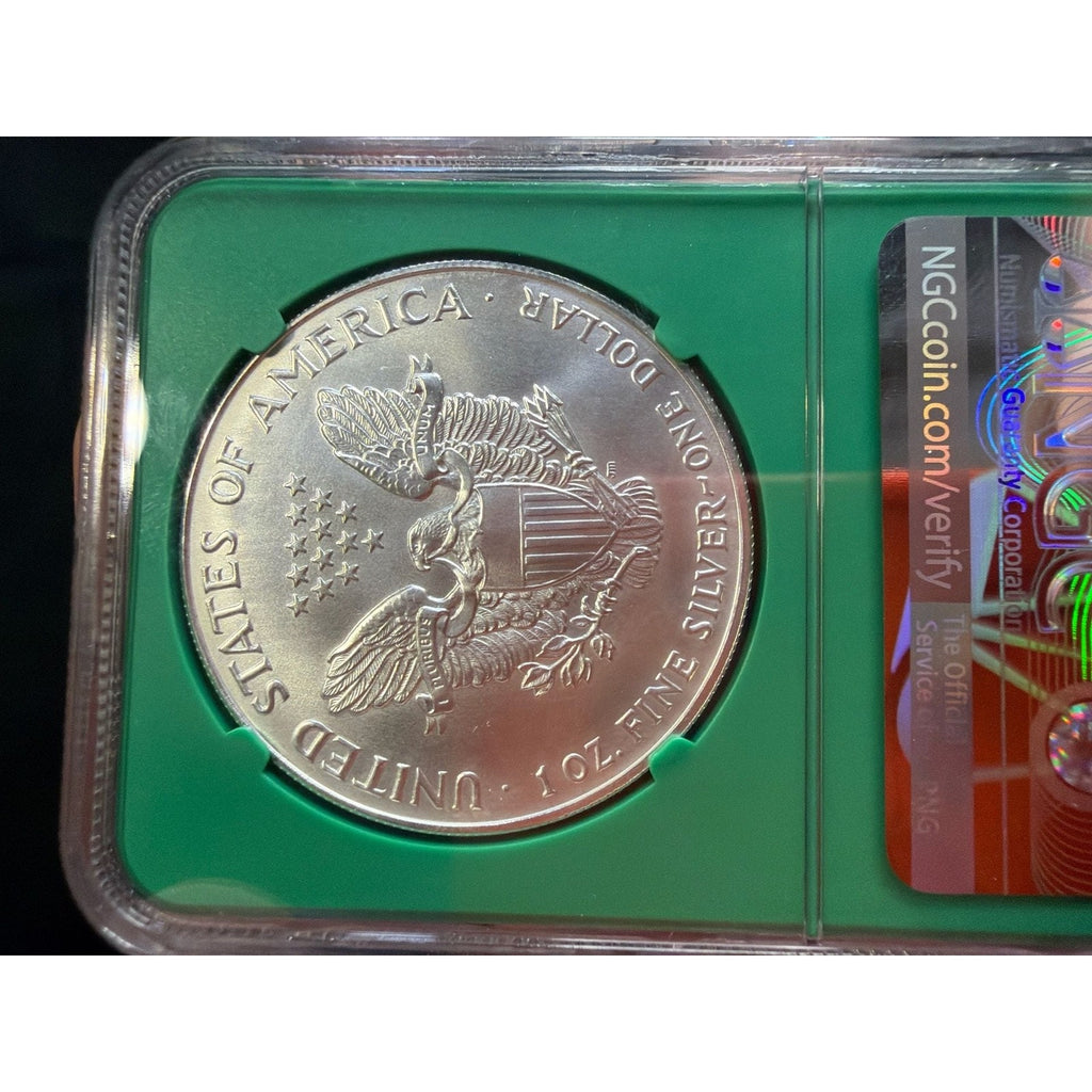 1992 American Silver Eagle Early Production NGC MS-69, Green Core EF133