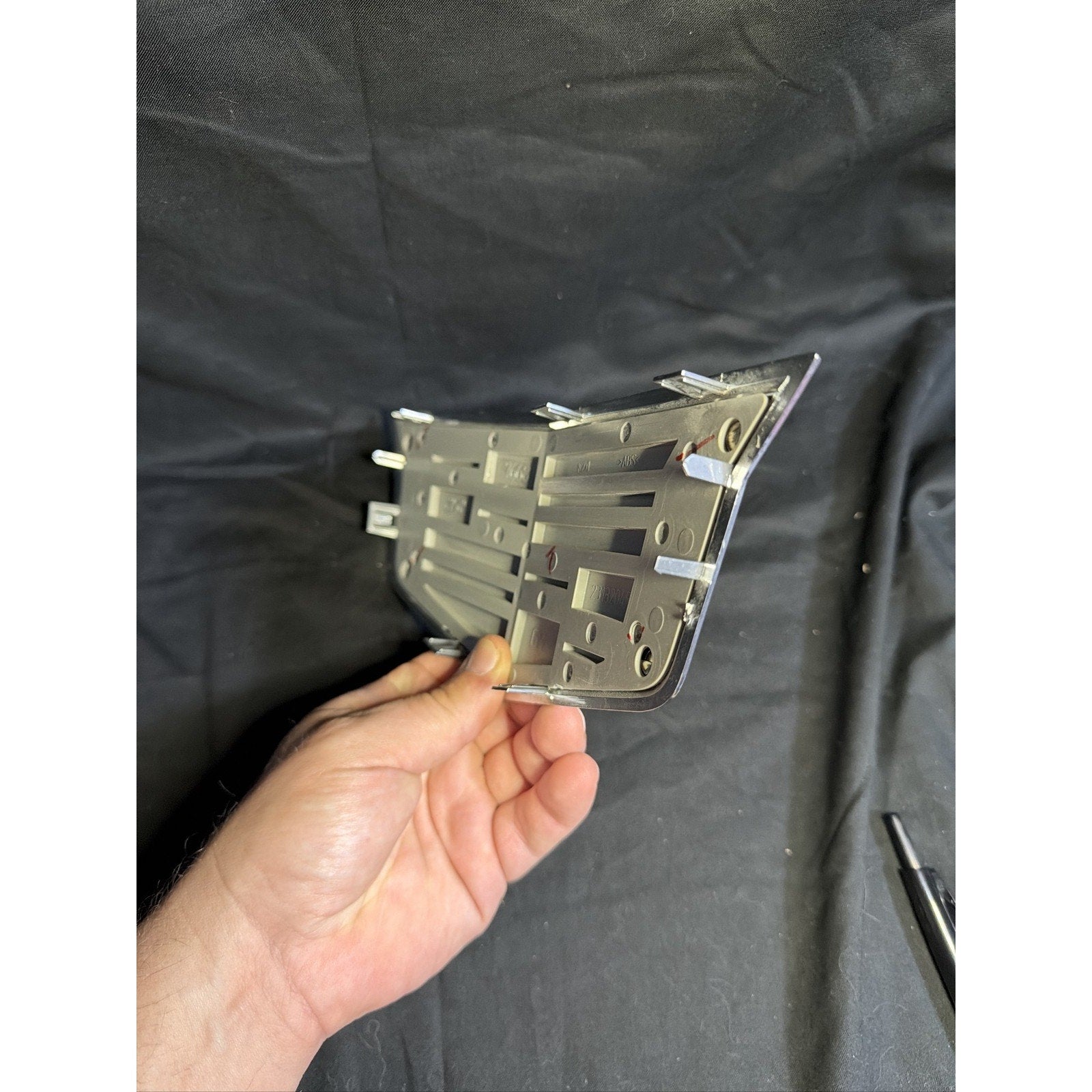 2015-2024 Cadillac Escalade Front Grille Emblem Badge 23182045