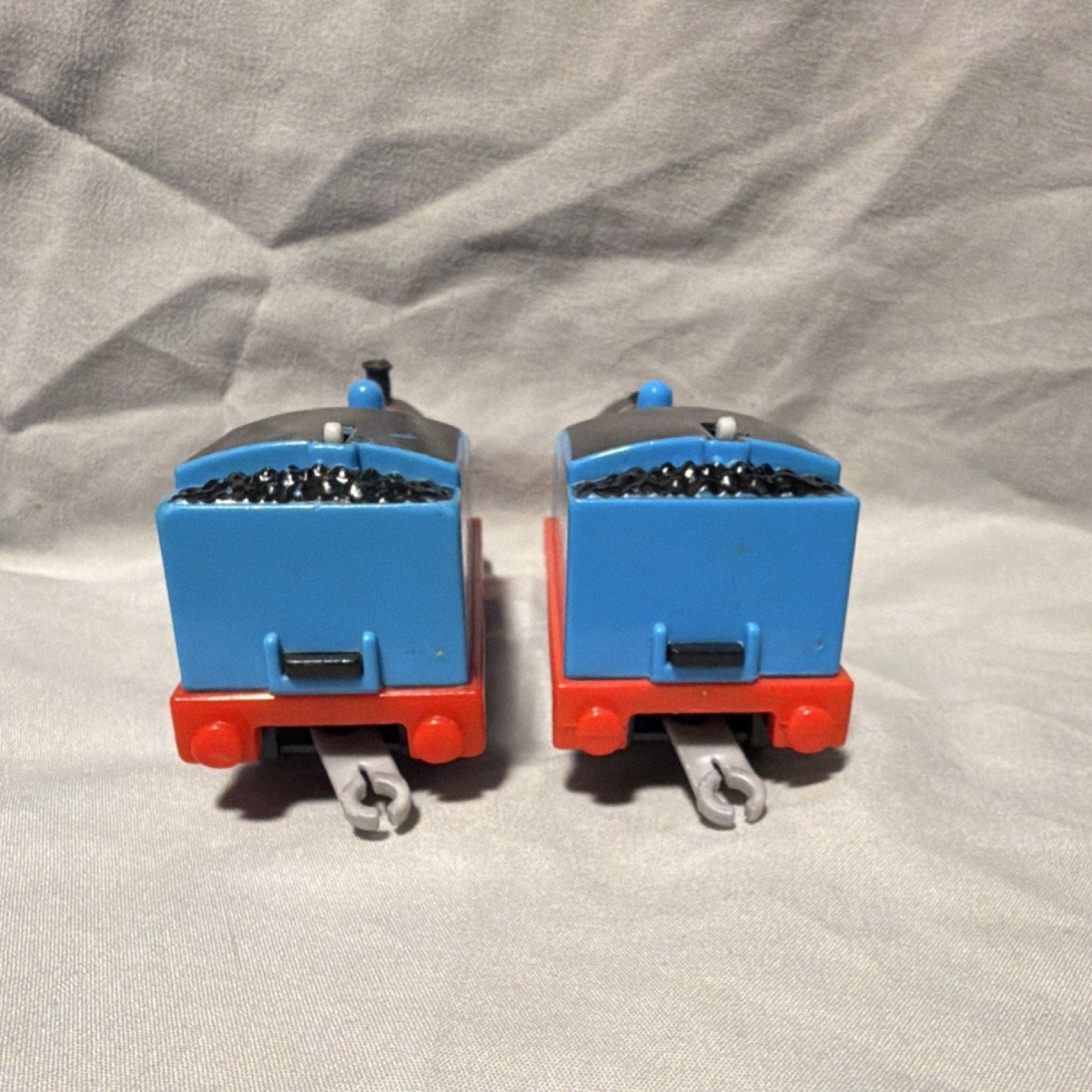 2x Thomas the Tank Engine Locomotive Train Plastic Lot of 2 - Tested/Not Working