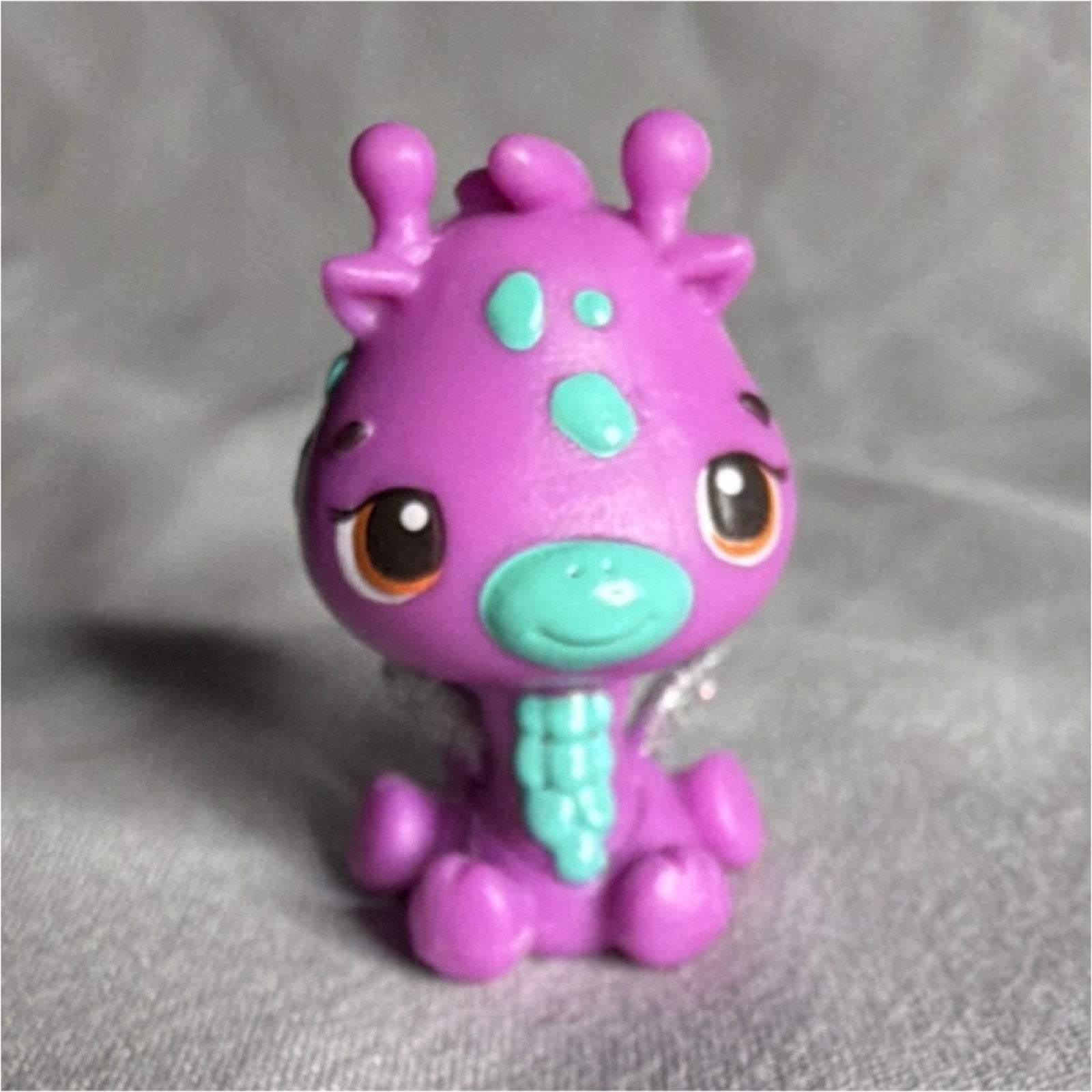 Littlest Pet Shop Dragon Figure 71003BDM Purple Animal Vietnam
