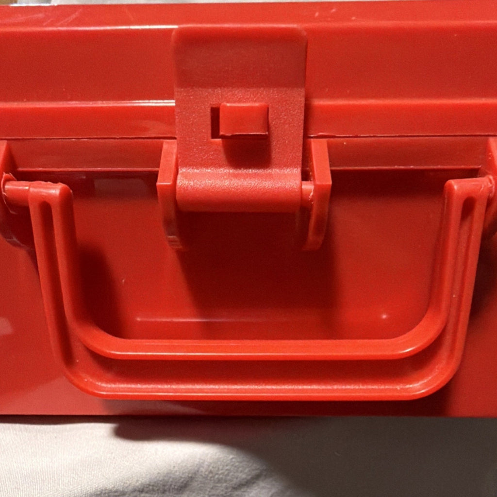 Brand New - Aladdin Disney 101 Dalmatians Red Lunchbox with Matching Thermos