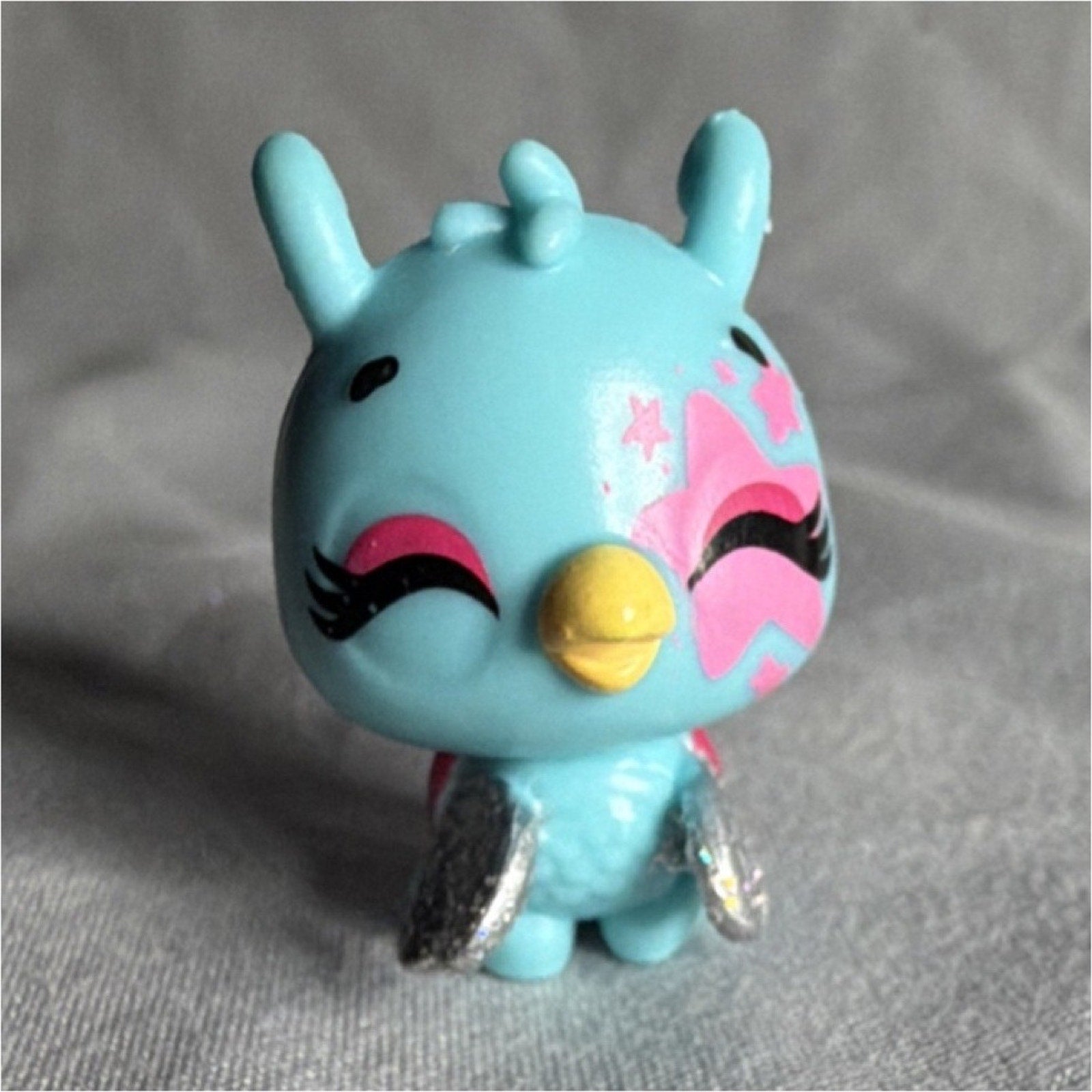 Littlest Pet Shop Bird Figure 91002BDM Blue Pink Star Glitter Wings 19103