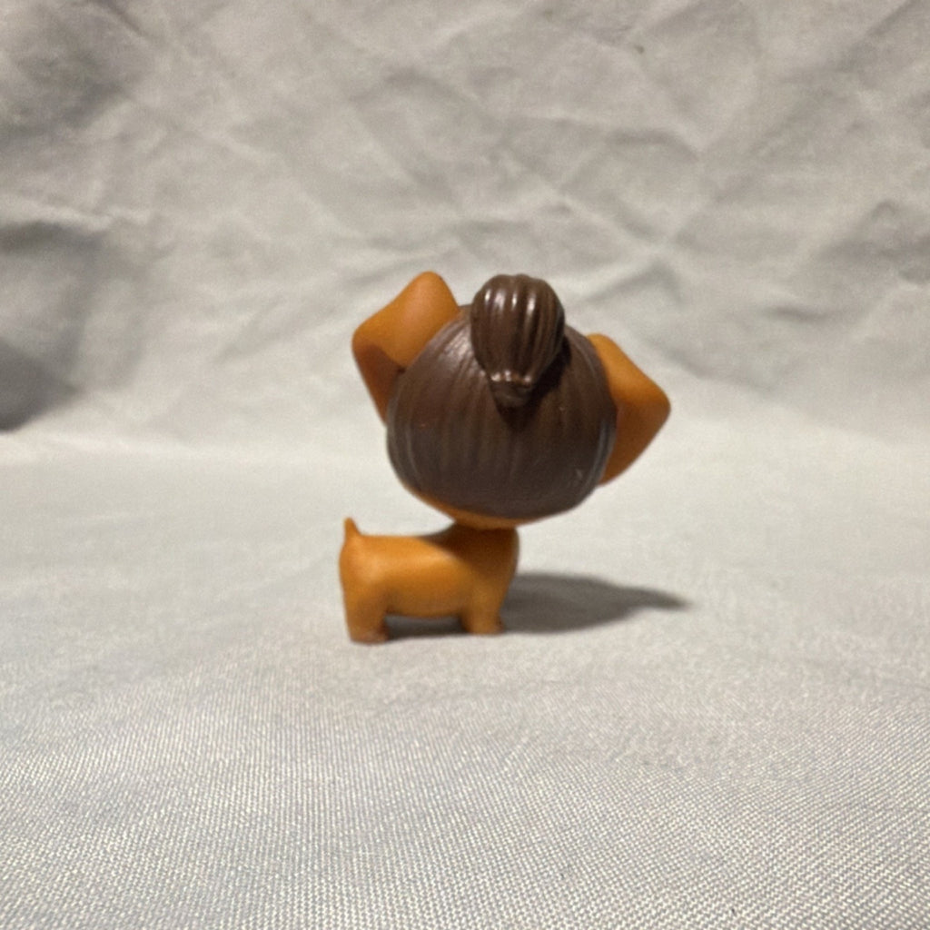 Littlest Pet Shop Dog Figure 36227N/GE Brown with Winking Eye