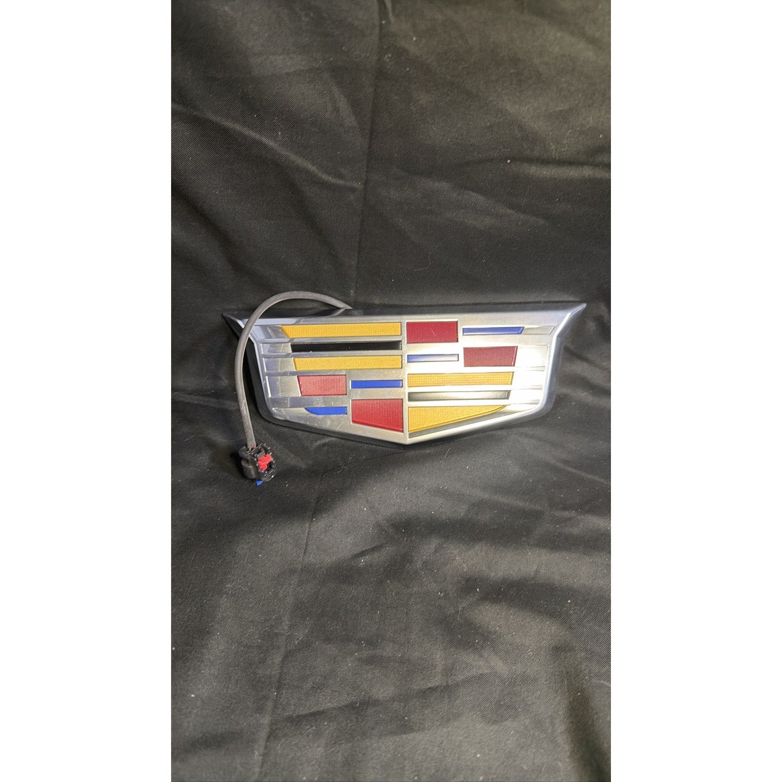 2021-2024 Cadillac Escalade Rear Liftgate Push Button Emblem