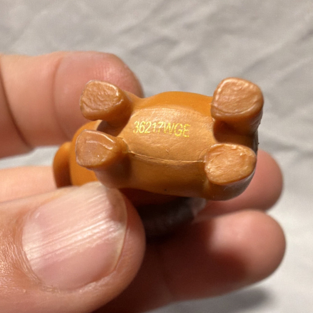 Littlest Pet Shop Dog Figure 36227N/GE Brown with Winking Eye