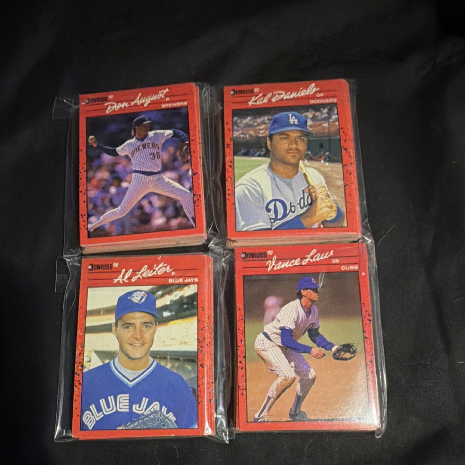114 Card Lot - 1990 Donruss MLB Baseball Trading Card Lot