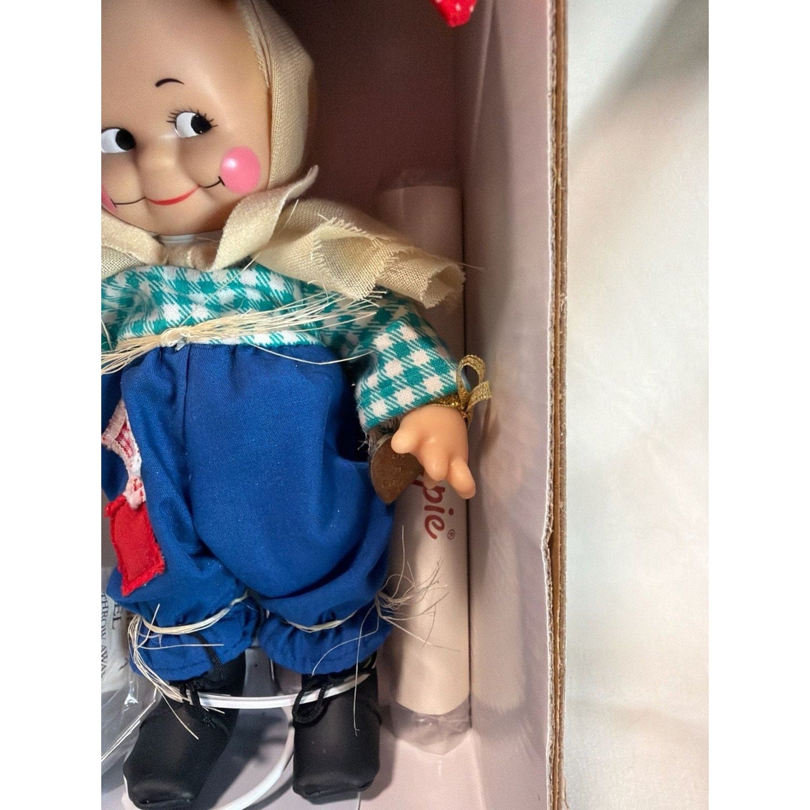 Cameo Collectibles 8" Kewpie Wizard of Oz Scarecrow Doll V1044